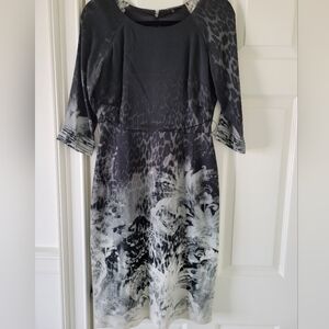 Elie Tahari, Black Green and White Print Dress, Size 6 100% Silk